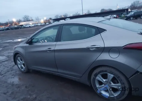 2016 Hyundai Elantra Value Edition из США, поврежденный, VIN 5NPDH4AE9GH679405